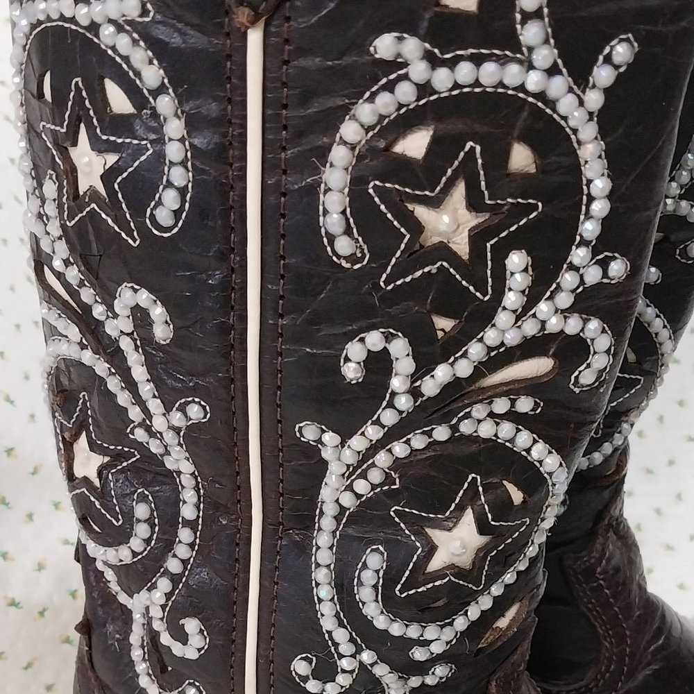 2947 Size 6B Leather Embellished Boots - Picture 3 of 12